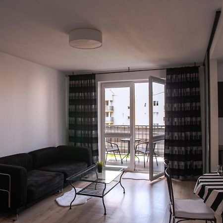 Sdh 2 Radzymin Comfortable Apartment Near Warsaw Eksteriør billede