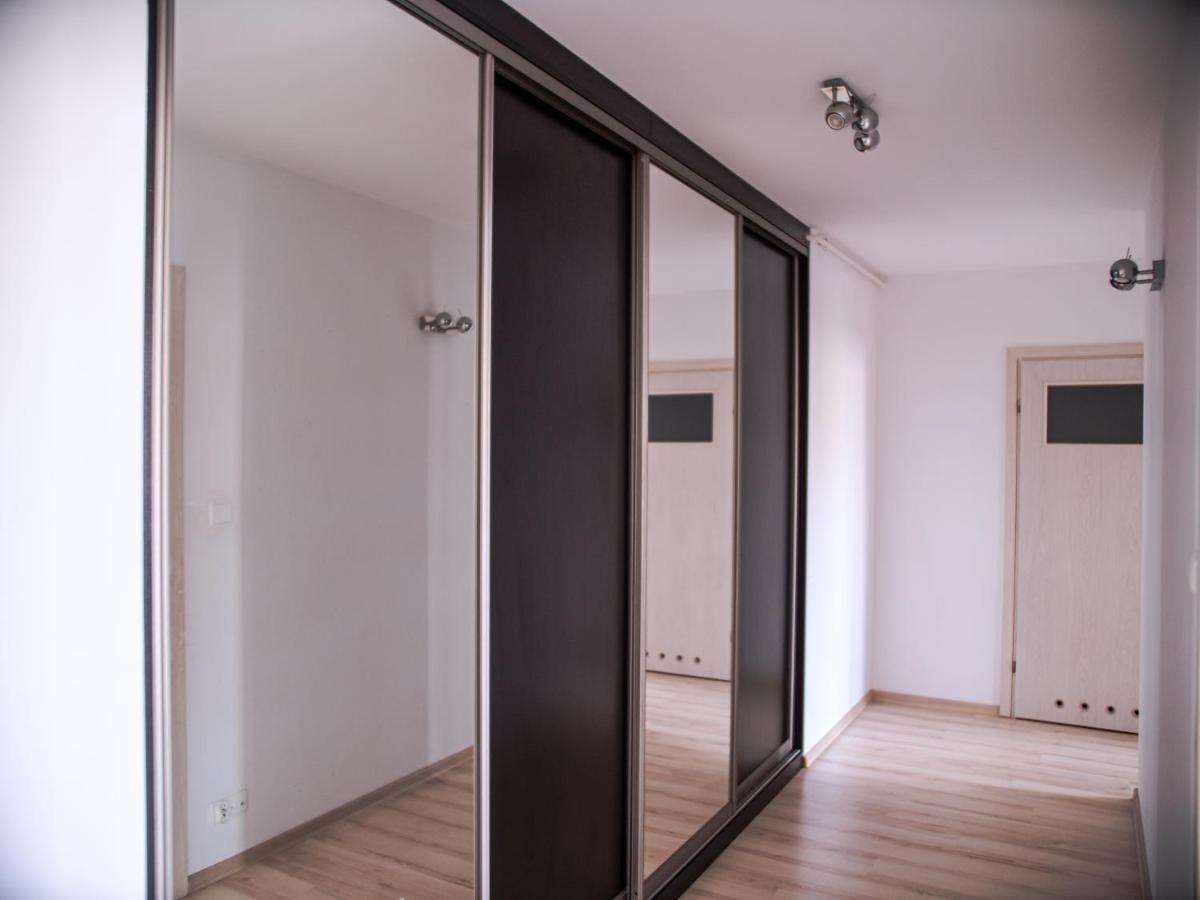Sdh 2 Radzymin Comfortable Apartment Near Warsaw Eksteriør billede