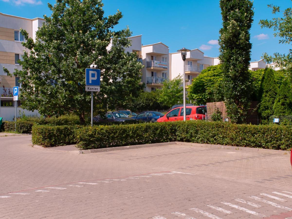 Sdh 2 Radzymin Comfortable Apartment Near Warsaw Eksteriør billede